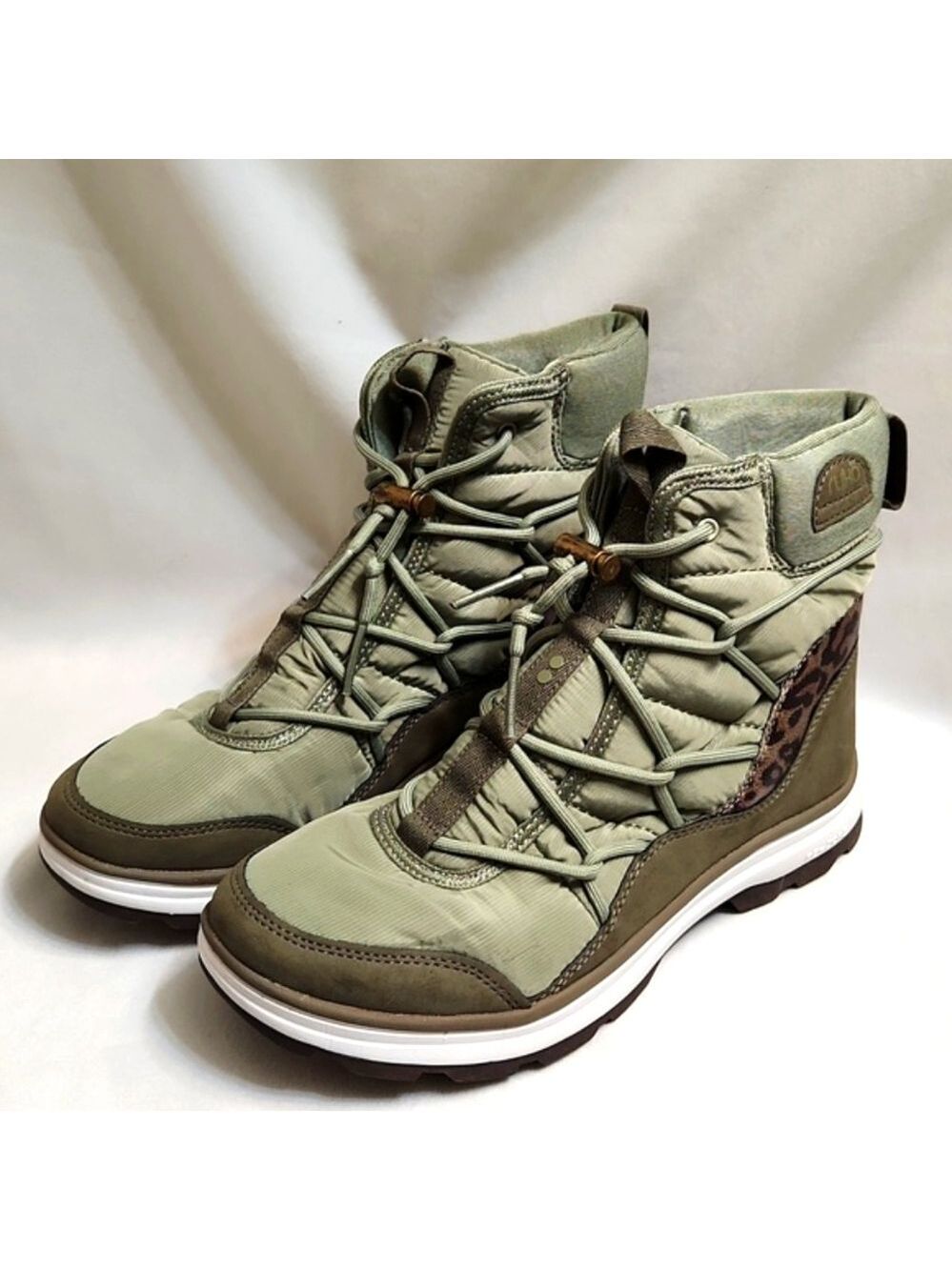 Ryka Water Repellent Bungee Brae Exotic Lace-up Animal Print boots (w size 7.5) - Picture 6 of 16